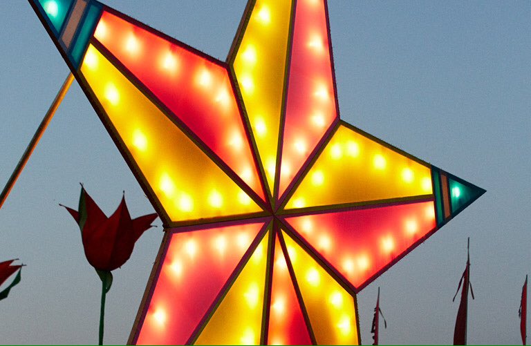 Star lighting at <a href="/bestival/">Bestival</a>. #star #lightingdesign #lighting #bestival #prop #installation
