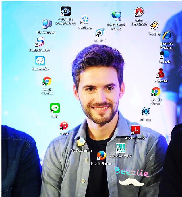 Beeziie_DVICIO's tweet photo. My inspiration for working 😍😍 we miss you all #DVICIO #dvicioluis #DVICIOexclusiveTH https://t.co/6oIWKyAuKr