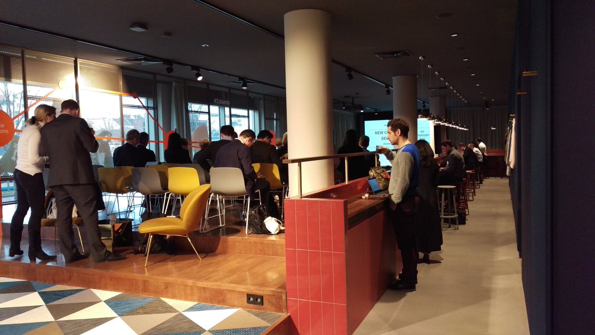 christoph_la's tweet photo. After the Strategic Partner is also before the Capital Markets Day. All my slides will be published later #CMD16 https://t.co/yxQm5znsUt