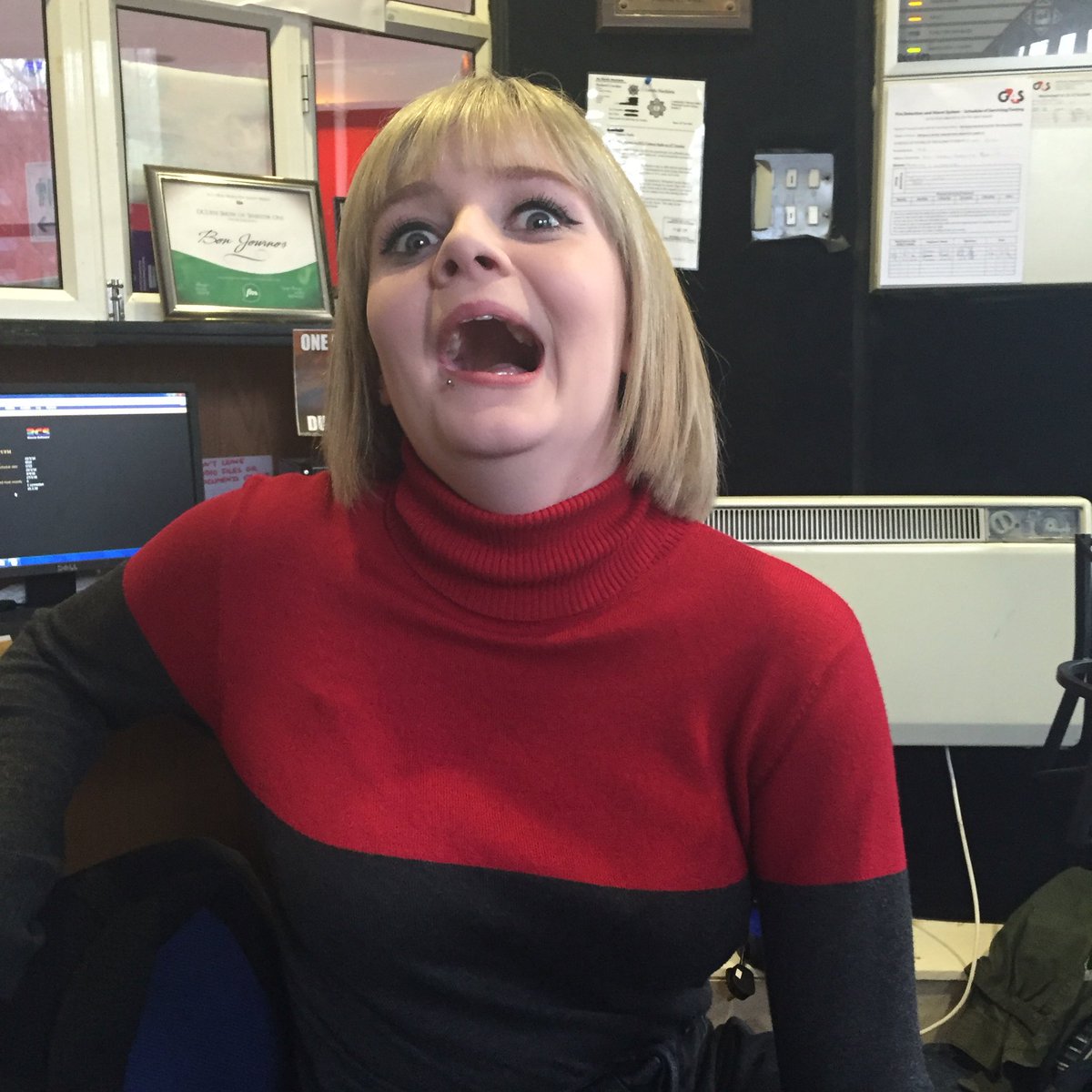 babbleondcu's tweet image. Coconut head or @jessicafweldon??