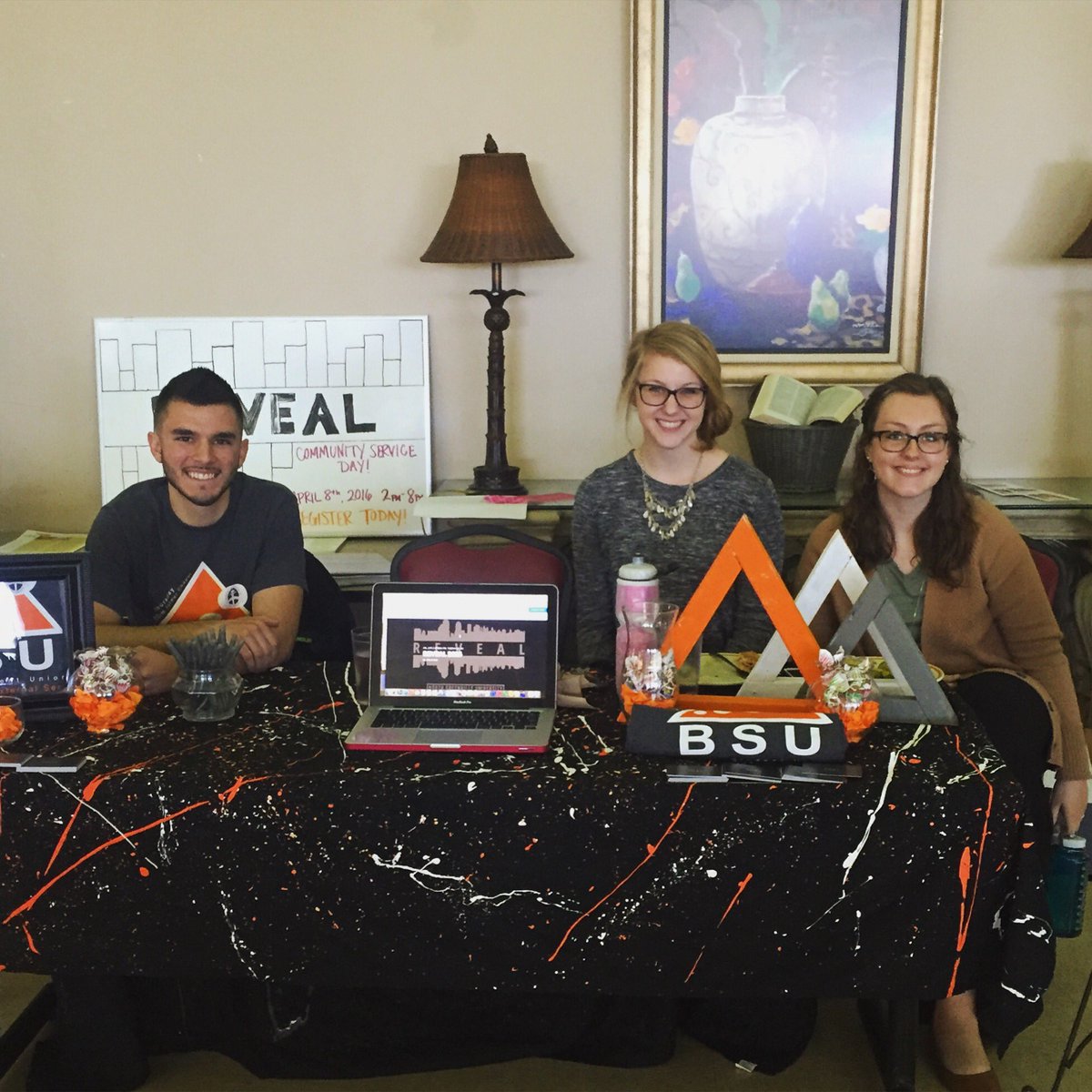 NGU_BCM's tweet photo. Join us as we REVEAL God's love to the Greenville area April 8!! Sign ups and suckers in the caf now. https://t.co/1iffqS0sCw