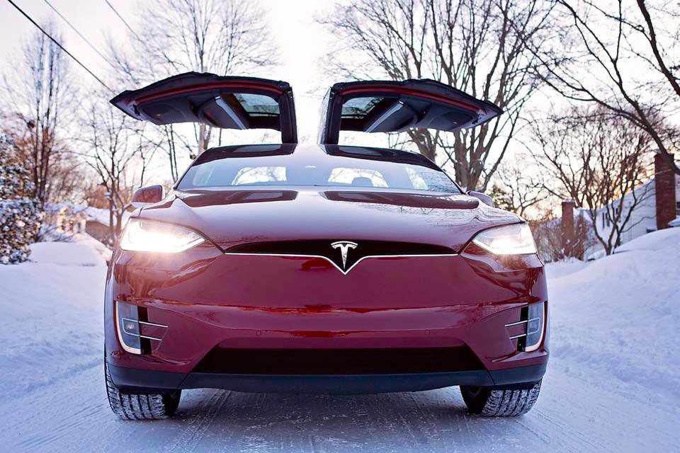 Tesla tweet picture
