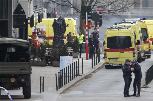 MVSNoticias's tweet photo. #AUDIO Corresponsal #ReinoUnido: Cameron señala que Europa vive amenaza real por atentados https://t.co/l1CdctRmi5 https://t.co/3s73mCRXTU