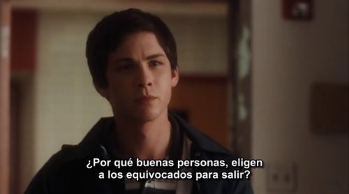 Alexandra060708's tweet image. {Las ventajas de ser invisible.}🙇🏻
Aceptamos el amor que creemos merecer.