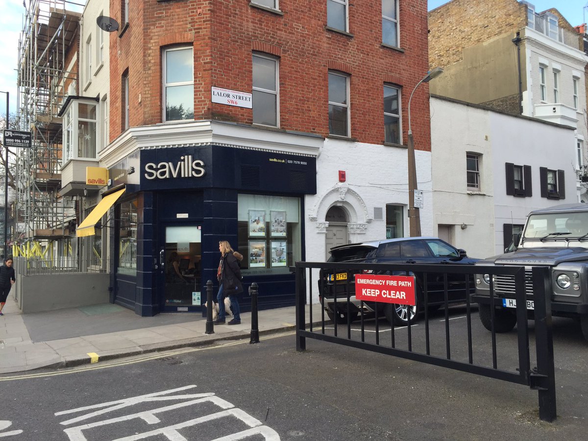 SparklingSW10's tweet photo. #Sparklingsolutions #carpetcleaning #jetwashing #pretenancycleaning #savills #fulham palace rd - sw6 #landlords https://t.co/le6nPgwMHb