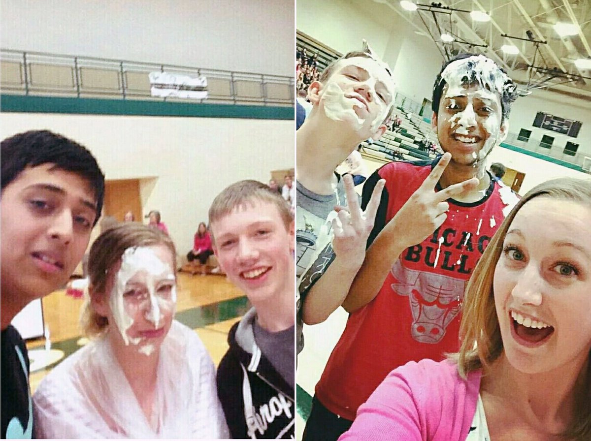 CreatedByKain's tweet photo. @premp231
"Wow would you look at the time!"
#PieInTheFaceContest #OneLastTime #Back2Back
Are You Down? @SraNichol https://t.co/7MzDvn1k7f