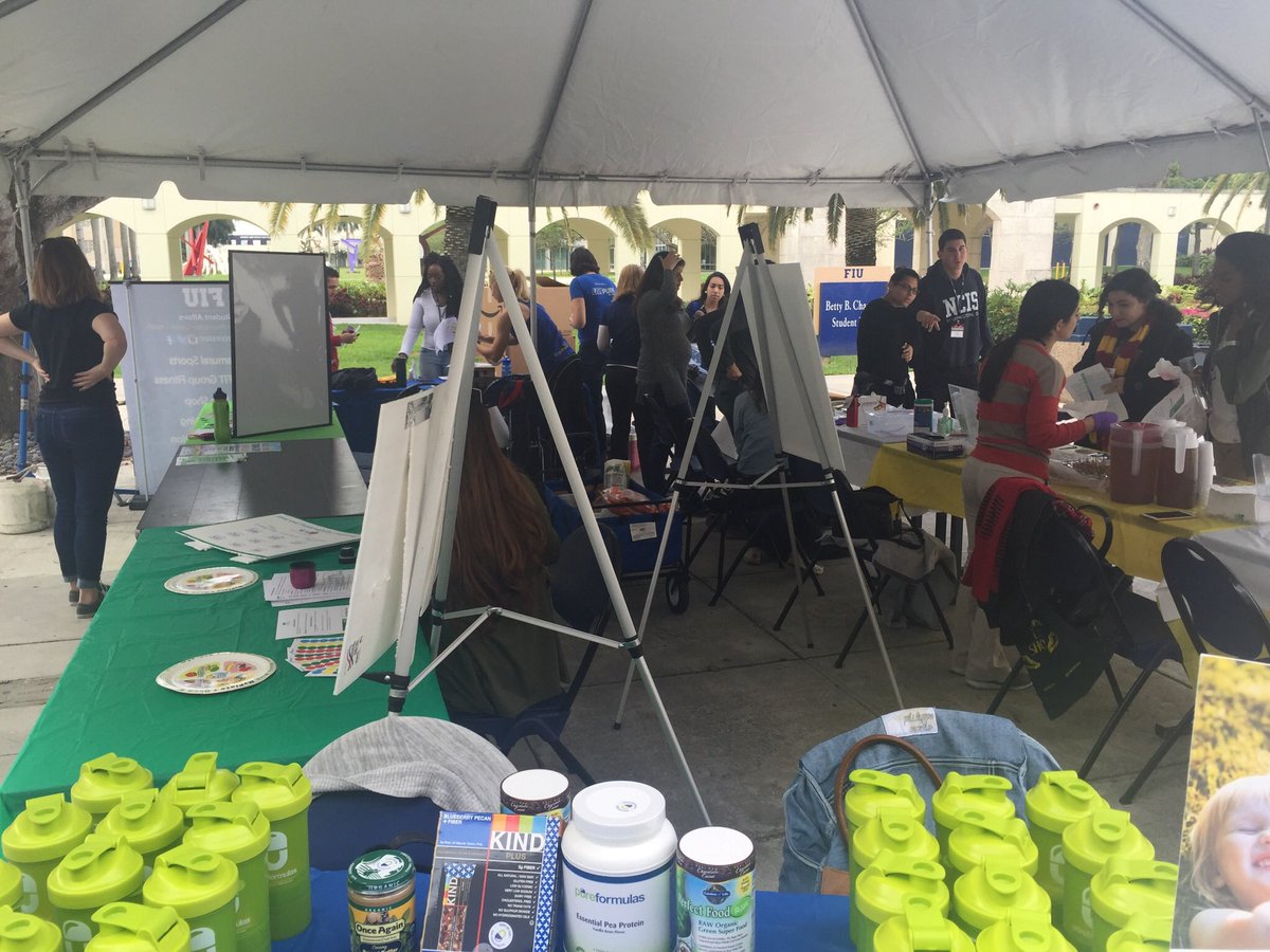 If you happen to be on campus <a href="/FIU/">FIU</a> come join us for some great freebies! #PureFormulas #FIU
