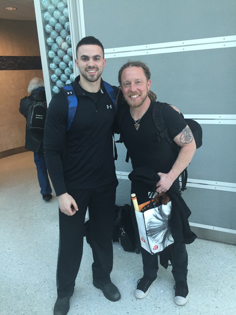 iMEricThomas's tweet photo. @BKerchofficial - It was such an awesome (and ironic) experience running into you. Thank you for talking! @Shinedown https://t.co/jwbY7ODq4H