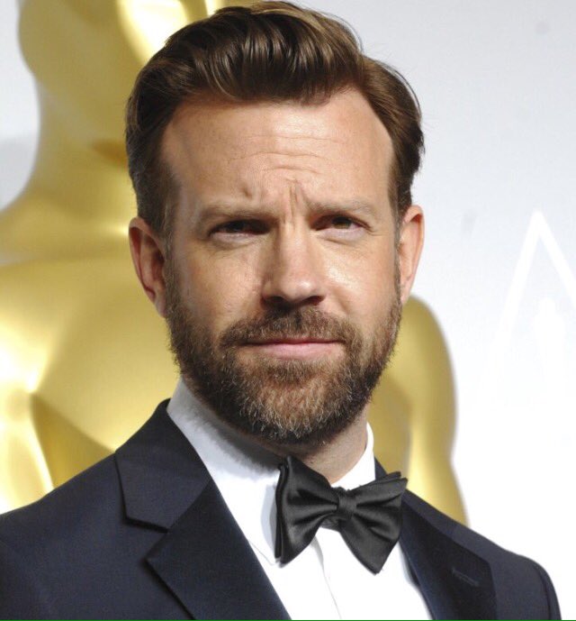 favcomedian's tweet photo. jason sudeikis https://t.co/x64jY627jt