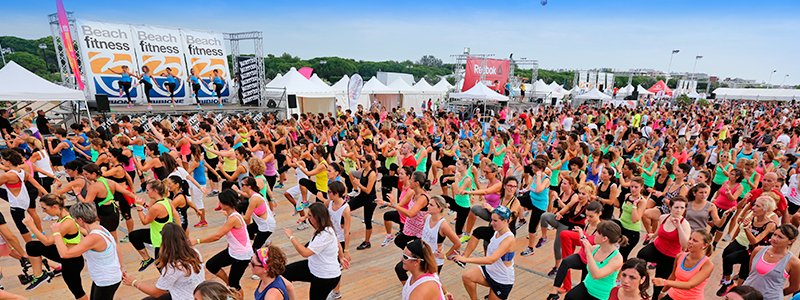 Hacemos tu evento de lanzamiento tan espectacular como lo imagines. Contáctanos para ofrecerte una cotización.