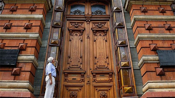 identidadbsas's tweet photo. Palacio de las Aguas: una joya porteña que recupera su esplendor https://t.co/ibCpJicRWu https://t.co/LhOvA9Na5y