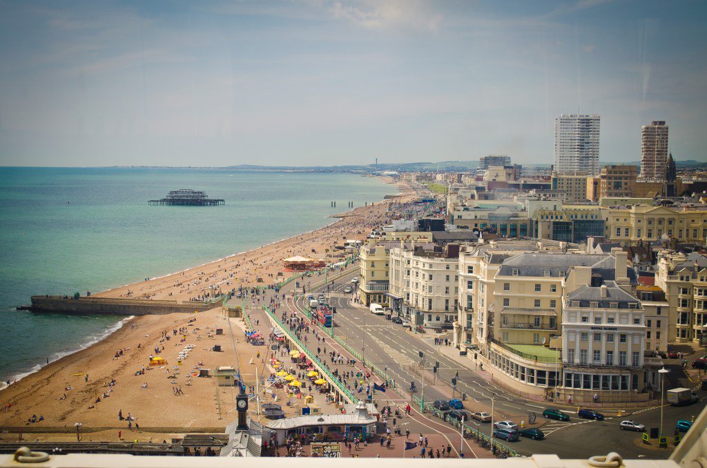 BrightonBudget's tweet photo. 8 things we’ve learnt from buying a house in Brighton https://t.co/ZeC0fJpDBU https://t.co/OiPt1K4PgP