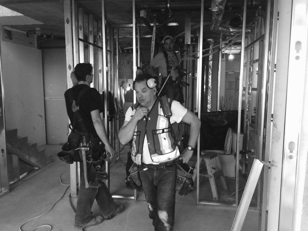 abeckerdesign's tweet photo. #framing the #yaletown #penthouse #adambeckerdesign https://t.co/5mvBfu9gYo
