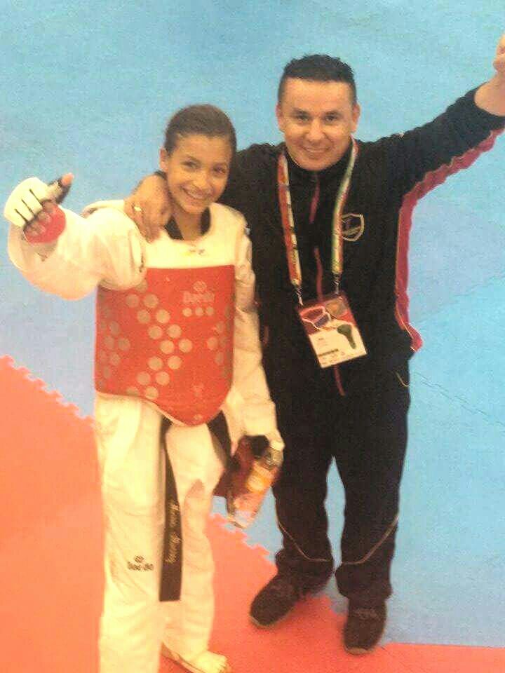 IndeportesBoy's tweet photo. María Helena Álvarez Lozano, revelación campeona junior y mayores, la mejor del 4 Cto. Int. FFMM G1 ¡Felicitaciones! https://t.co/i78PnPh53Z