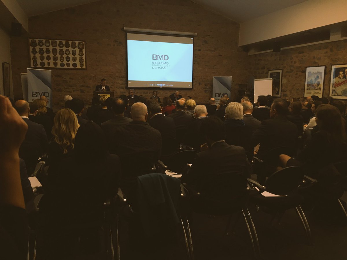dygmrzfnlgl's tweet image. Şu an &quot;BMD, Vodafone ve PwC Türkiye Perakende Raporu lansmanı&quot; için @RahmiMKocMuseum ndeyiz. #pwcinternettelevision