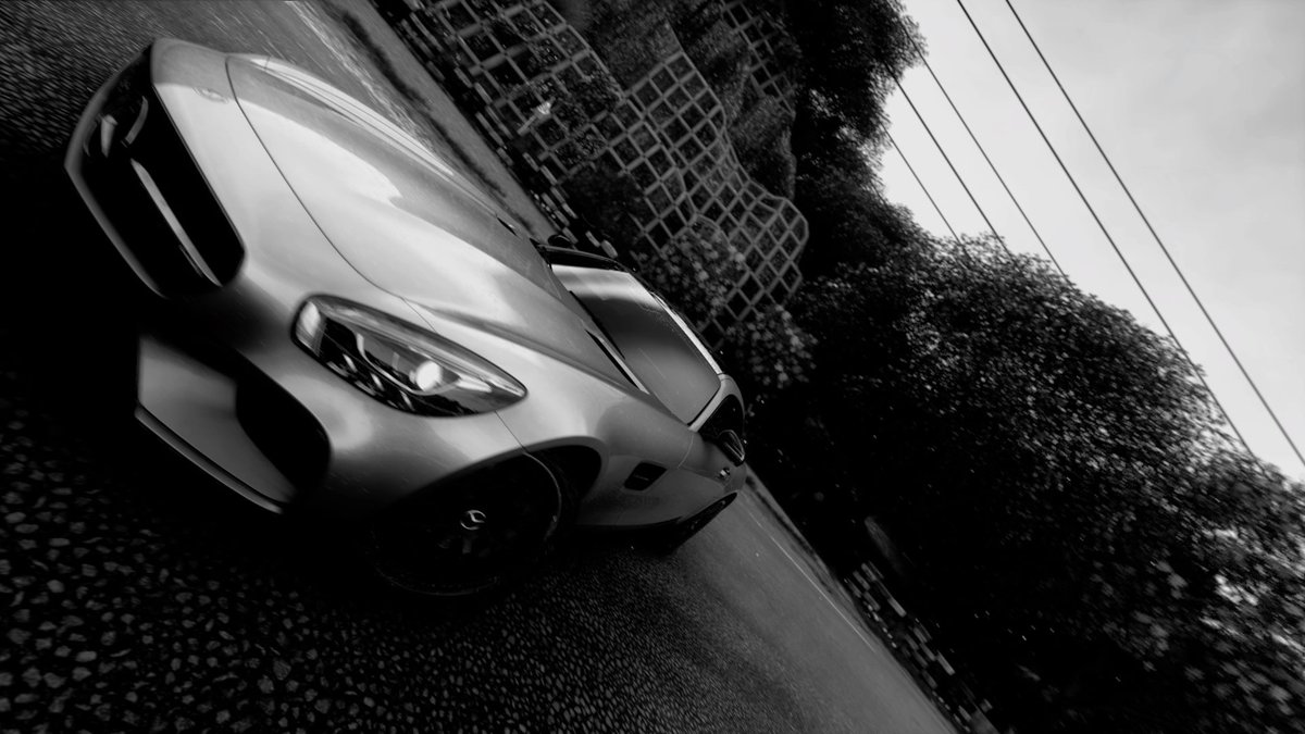 MickTurski's tweet photo. Thank you @Rushy33, @PhenomEvolution, @lightfut and everyone from #EvolutionStudio for the best racing game on #PS4 https://t.co/EldGFk6aRJ
