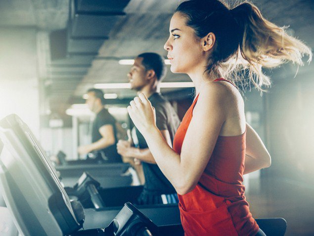 runnersworlduk's tweet image. Treadmill vs. running outside: we know which we prefer, but which one is better for you? buff.ly/1PoKXFZ