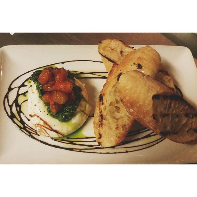 Crush Bruschetta-heirloom cherry tomatoes, burrata cheese, basil pesto, toasted sourdough bread. #ChicoCA #HappyHour