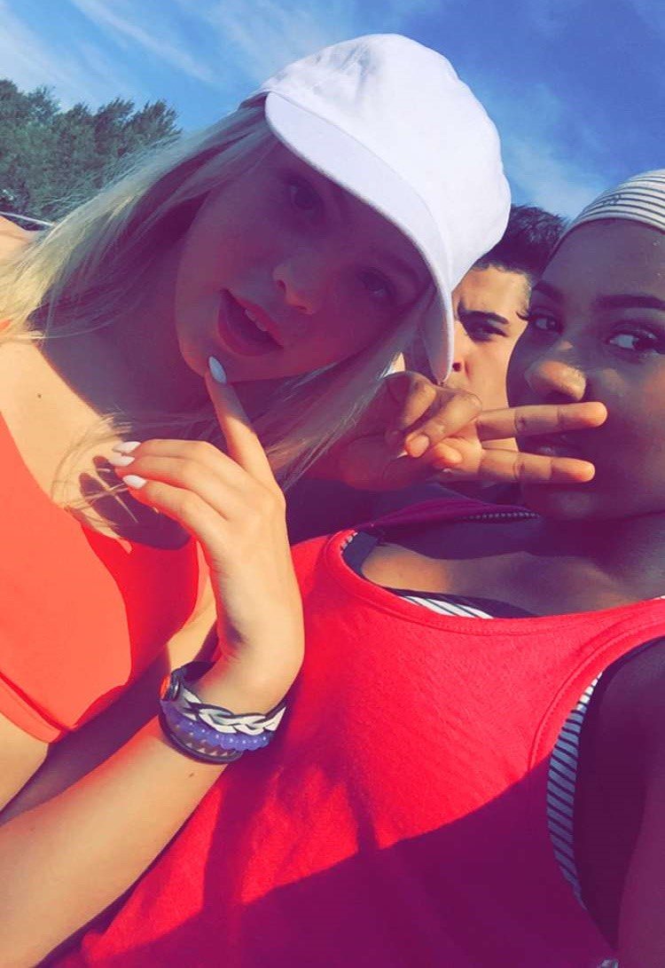 Jordynfyeah's tweet photo. .@JJJordynjones' "Bang Dem Sticks" Music Video coming soon! @joyajackson_ ❣❤️❣ #dancer #bangdemsticks https://t.co/KX0GUcYsrQ