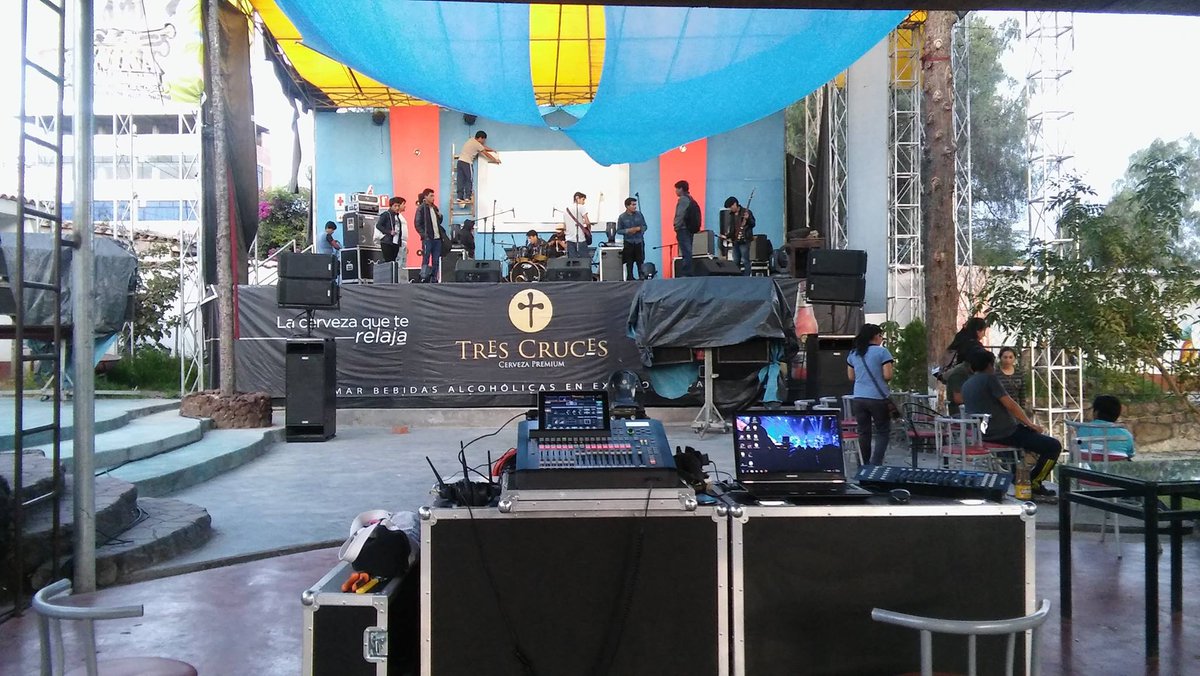 DESPABILADOS
"DEPORTE + VIDA = MÚSICA"
Sonido, backline e iluminación
La cumbre - 19/03/2016
WAYRASOUND.COM