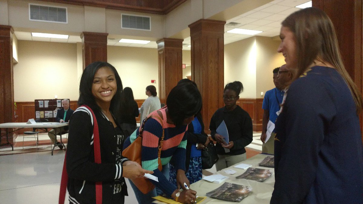 kmoody_lcss's tweet photo. @Supt_LCSS @LibertyCoSchool This BI student is ready to move on! LCSS Move On When Ready Parent Information Night https://t.co/AQNBUKRSTf