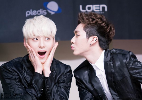 CeL1OP8WoAAE4rx.jpg:large