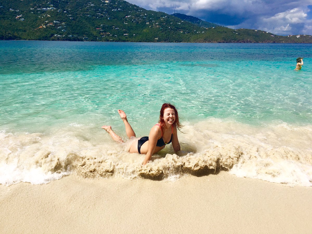 Kayla_x7's tweet photo. SPRING BREAK FOREVER 😭😭#DrunkAllWeek #TakeMeBack https://t.co/OrFCL69Ewj