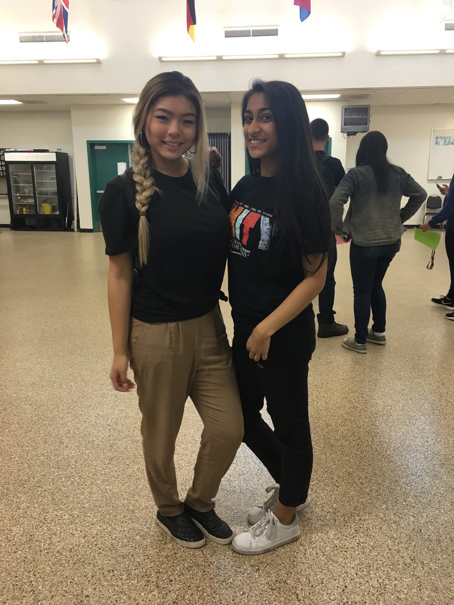 shanghaishawtyy's tweet photo. #erhsunity love the forum, thank you for everything https://t.co/RptS693qkP