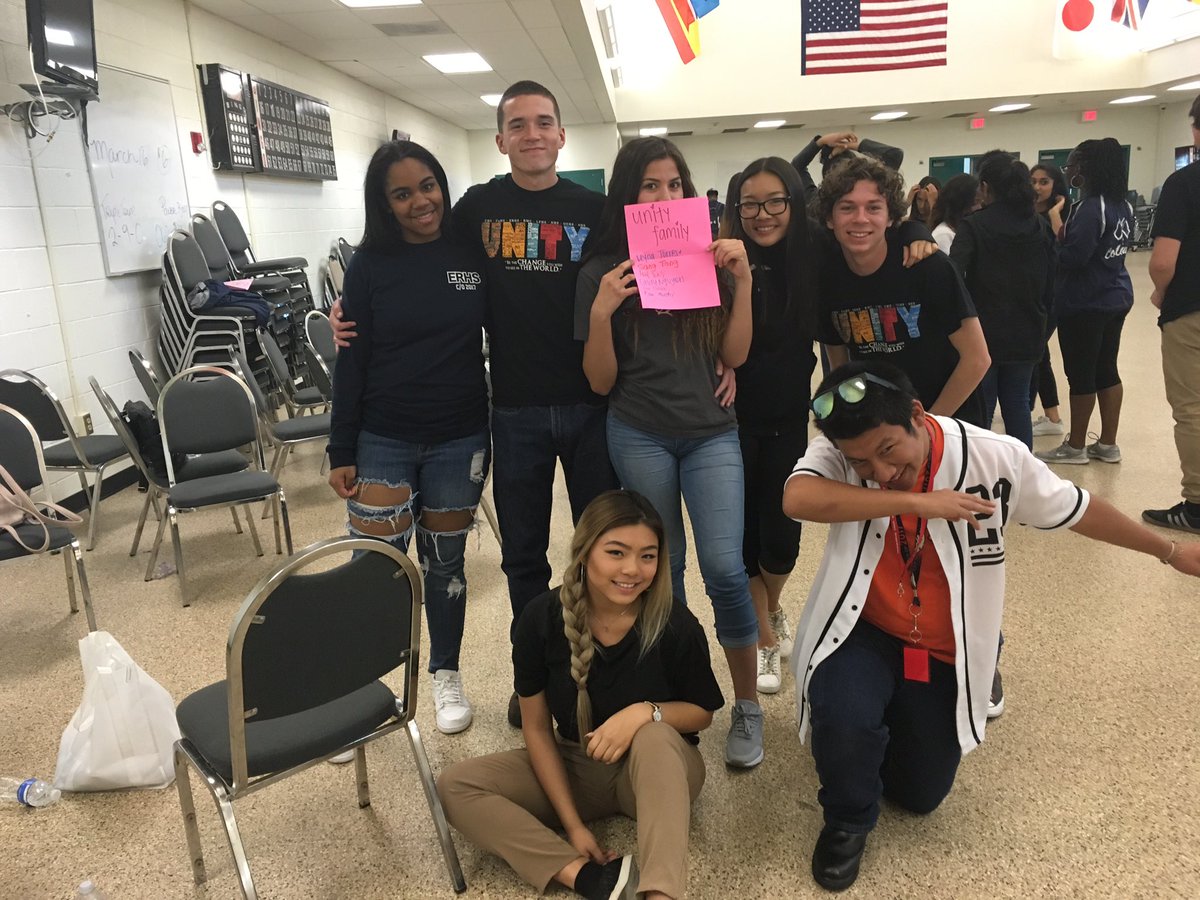 shanghaishawtyy's tweet photo. #erhsunity love the forum, thank you for everything https://t.co/RptS693qkP