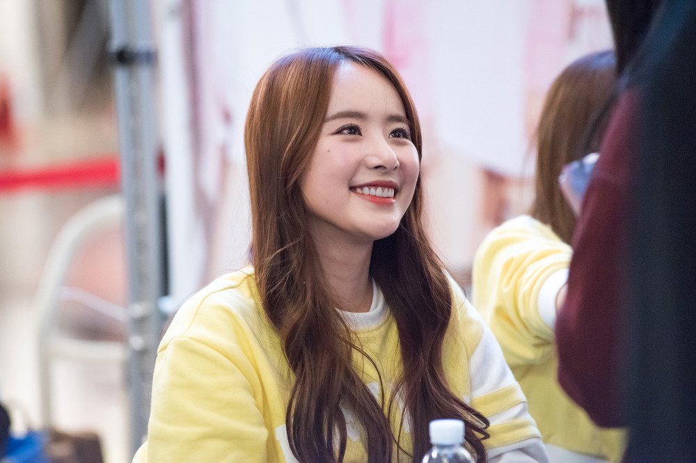 idolpositivity's tweet image. seola
- an actual sunshine
- dad of wjsn
- she twerked once 
- it was a mess
- beautiful vocals