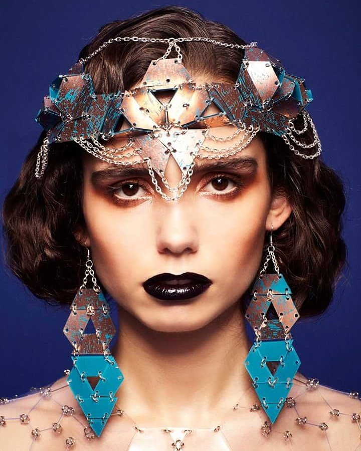 Zeba_Safdar's tweet photo. #janebowler #AW16 collection release in @wonderlandmag
https://t.co/dGyTtPaMsJ
#inspo #textiles #fashion #jewelry https://t.co/H4raGyRDmw
