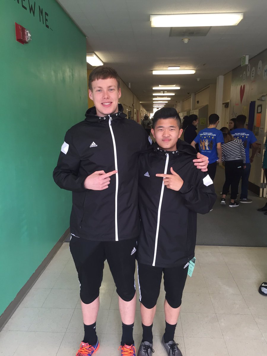 jeff_allen11's tweet photo. #Decaturtwinday https://t.co/ofPMNjEE2t