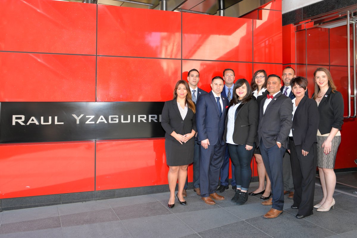 UnidosUSLideres's tweet photo. Congrats to our 2016 #NILSL Fellows! They will provide insights on policies that impact Latino youth! https://t.co/bwGYGhf4z9