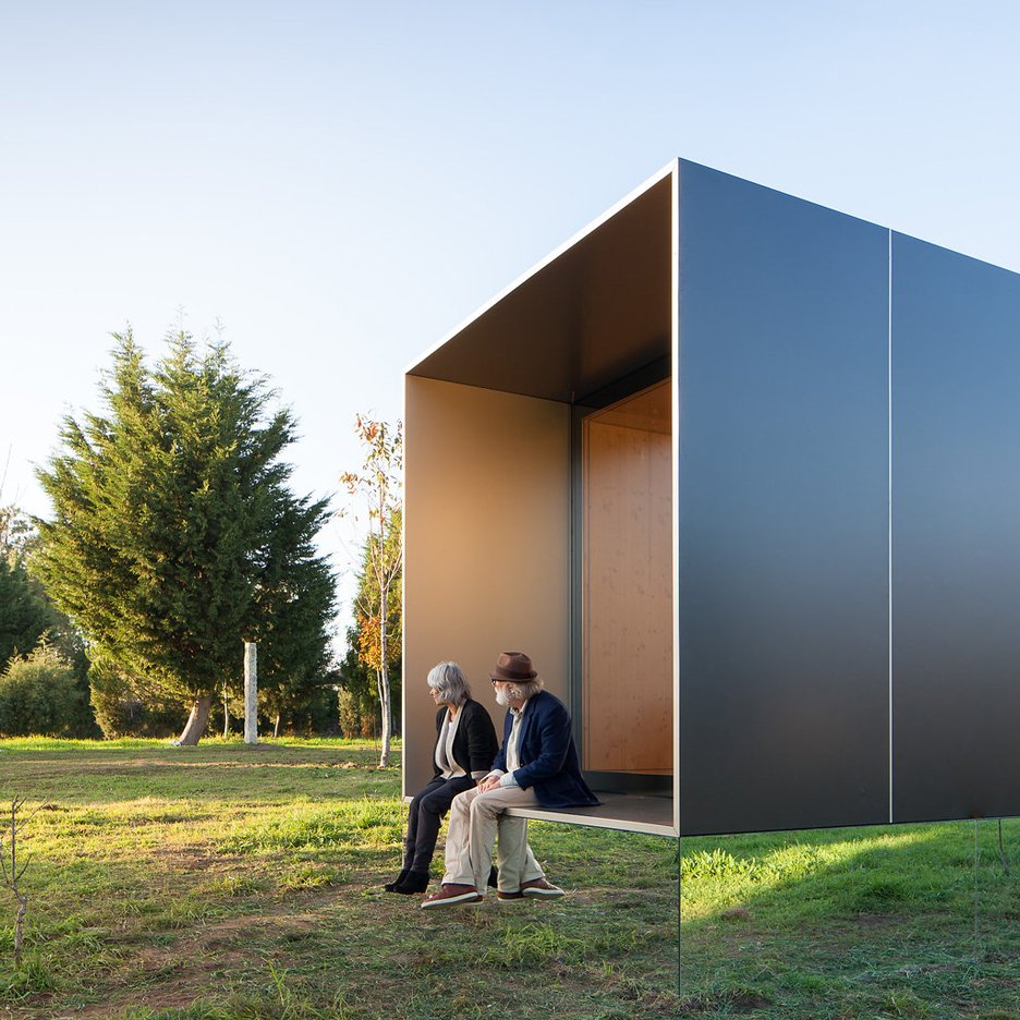 dezeen's tweet photo. Reader comment: "Absolutely stunning" https://t.co/zw7N0cmhVe #architecture https://t.co/1TTJ8Nc8WY