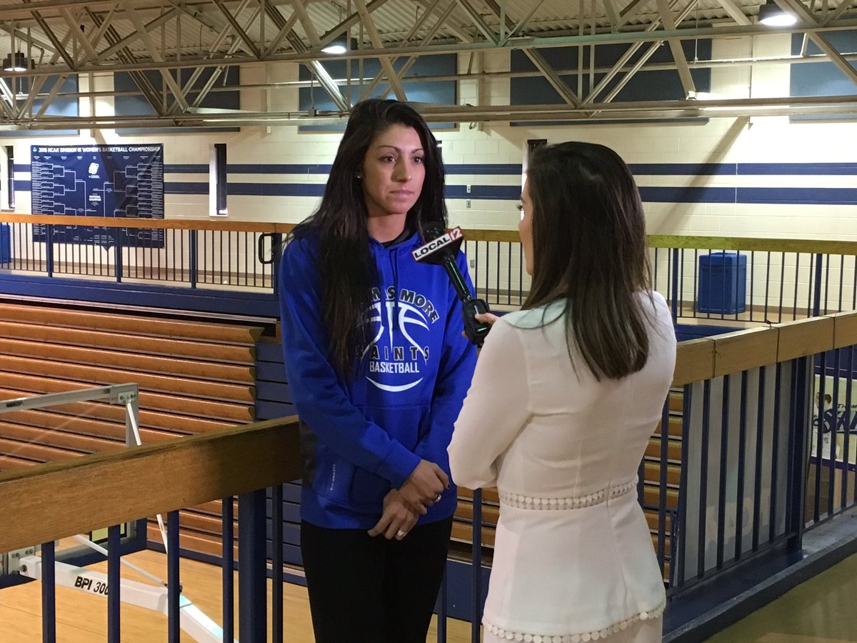 tmusaints's tweet photo. Local 12 interviewing Samantha, Alexa and Coach. https://t.co/JIEx1mwoh3