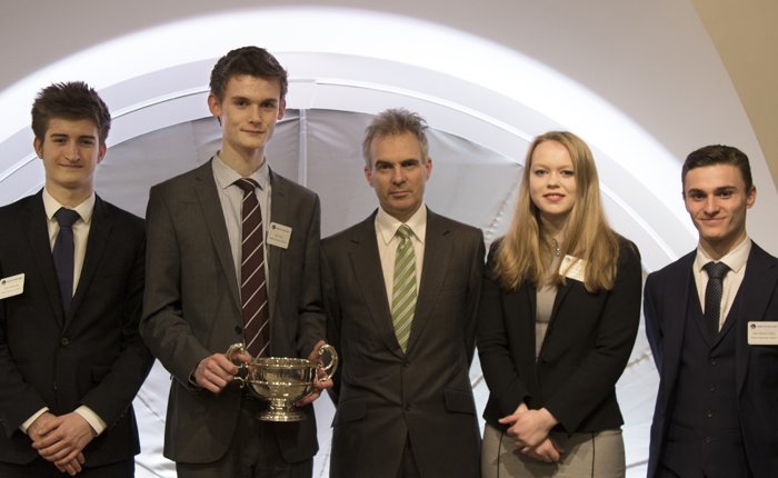 Kattle9's tweet photo. "@bankofengland: Congratulations to this year’s Interest Rate Challenge winner #TargetTwoPointZero https://t.co/9A7l93WhbL"#feyconomics