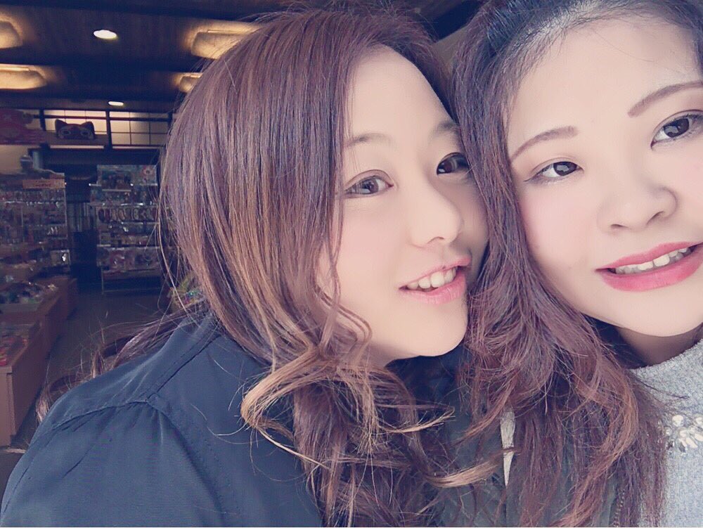 chan2580a's tweet photo. 森下夢佳。
ぶす勝手に辞めた許さん
ほんとに愛嬌ないし声ださんし
やるきないし何度いらいらしたか！笑
でもなんかあったら夜中でも
きてくれる。助けられてる。
文句しかでてこんけどすき。笑
これからよろしくな。
うちの電話はすぐでろ。 https://t.co/byowCCsNvx