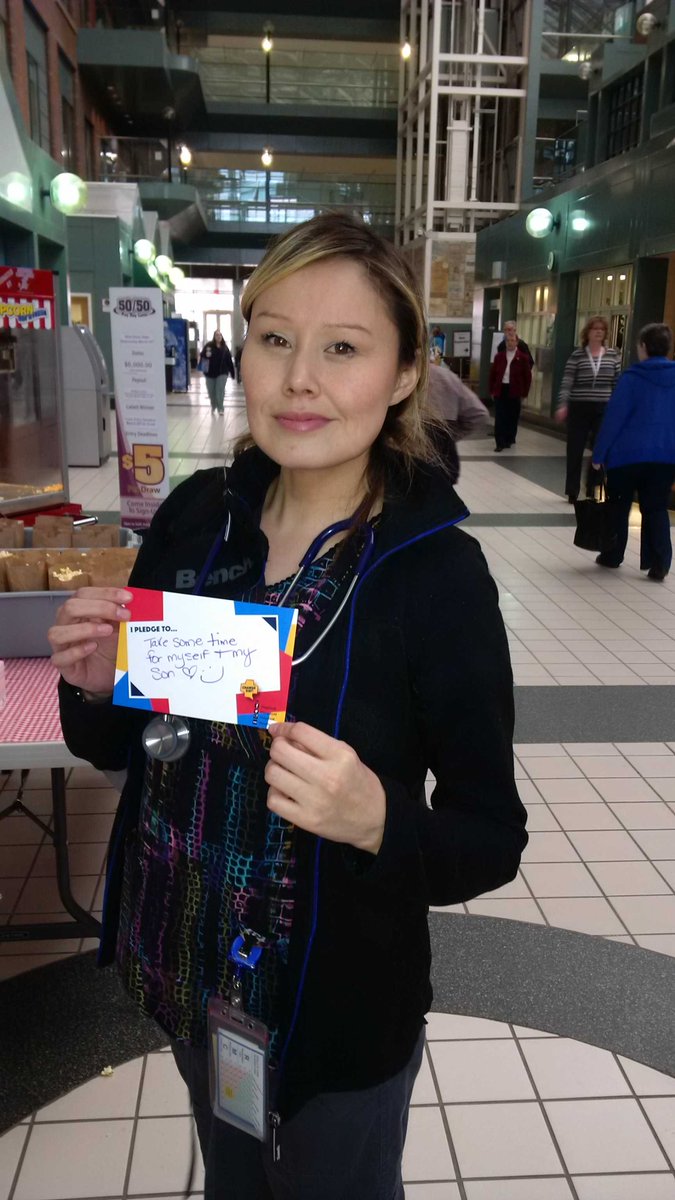 KenWou1's tweet photo. #changedayAB another pledge at chinook regional hospital https://t.co/L31cdO3qsy