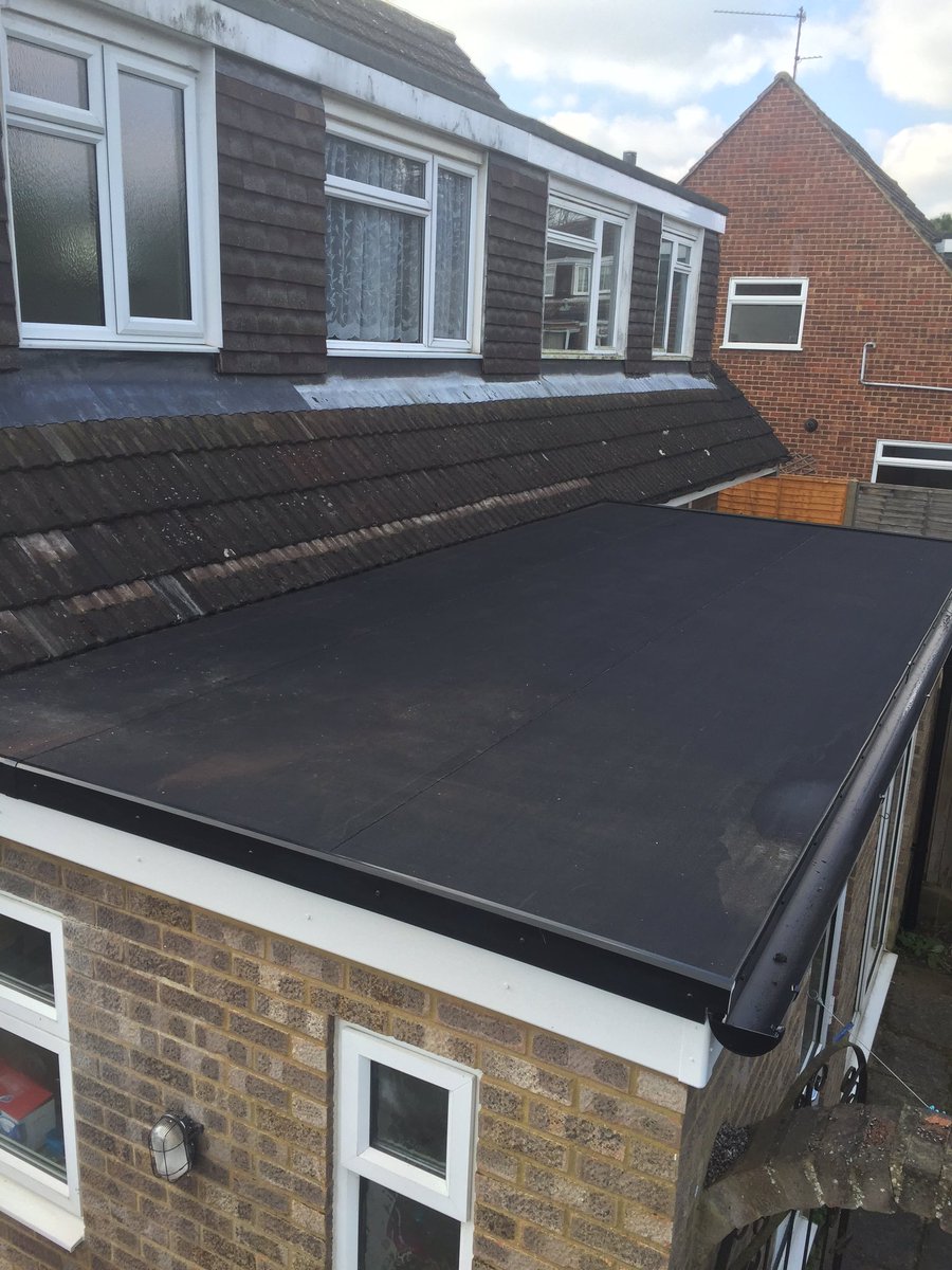 RoofSmartLtd's tweet photo. #EPDM #Rubber #roof #replacement #Hitchin #hertfordshire #roofing @roofsmartltd https://t.co/HwQz8pcqGc