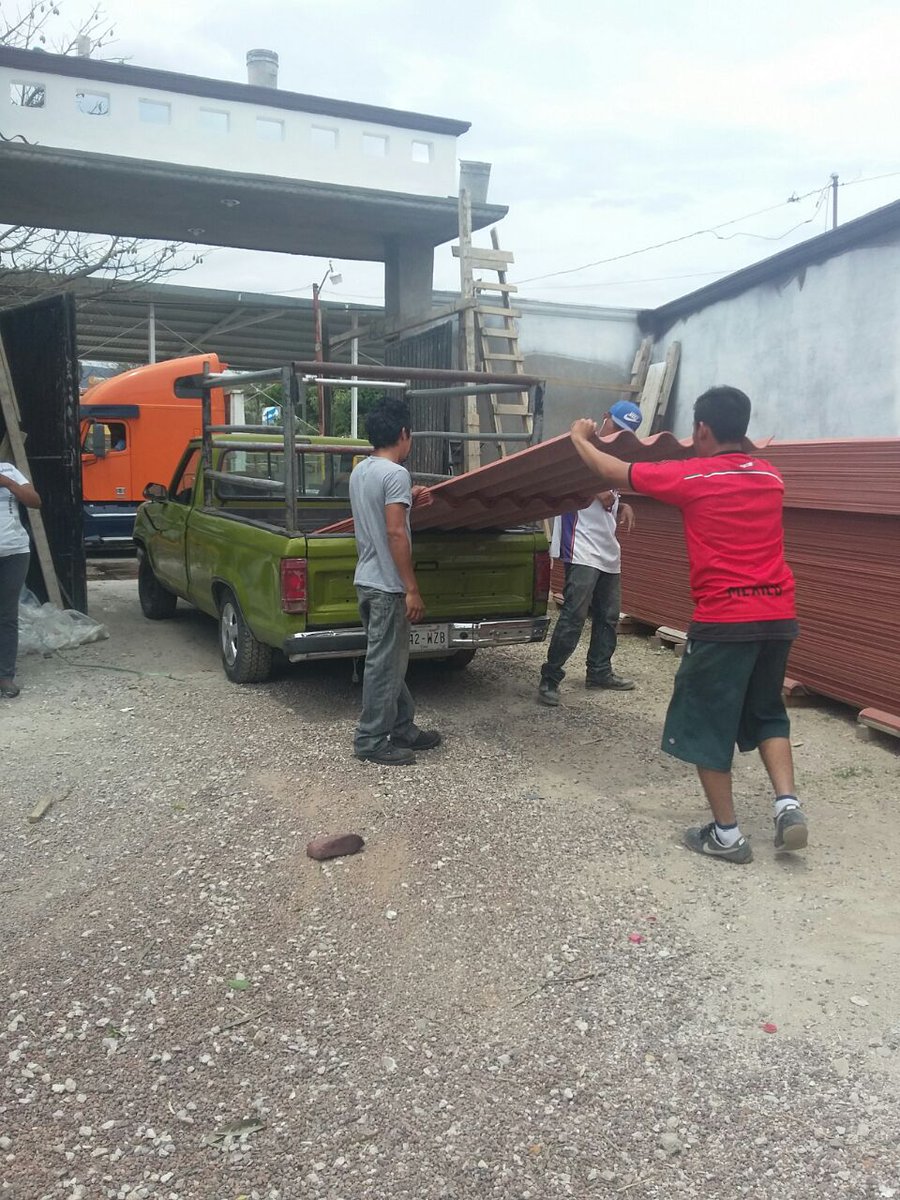 LUCEROLAIZ's tweet photo. Se agradece a la @congregacion_mt en la gestion de laminas para Yautepec Morelos https://t.co/zP9PCBMxGp