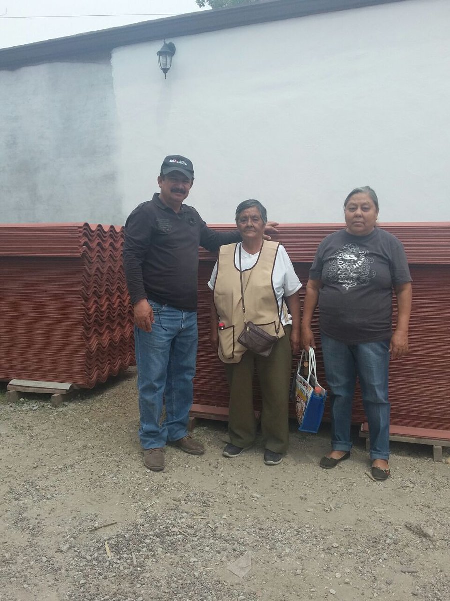 LUCEROLAIZ's tweet photo. Se agradece a la @congregacion_mt en la gestion de laminas para Yautepec Morelos https://t.co/zP9PCBMxGp