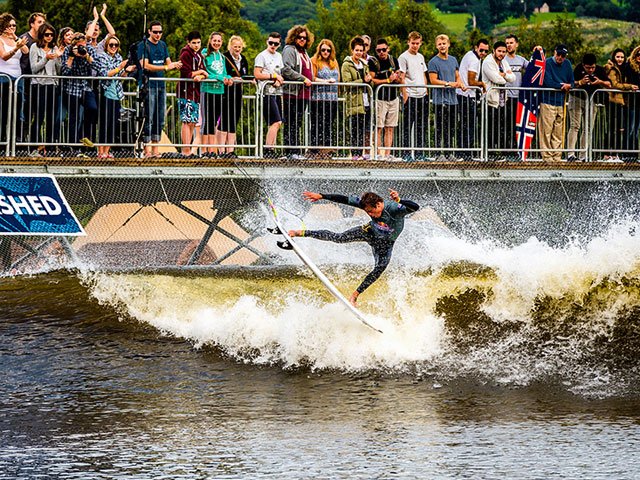 Con la piscina de olas reparada, reabrió Surf Snowdonia surfl.in/1ULlmOg #SurflineEnEspañol