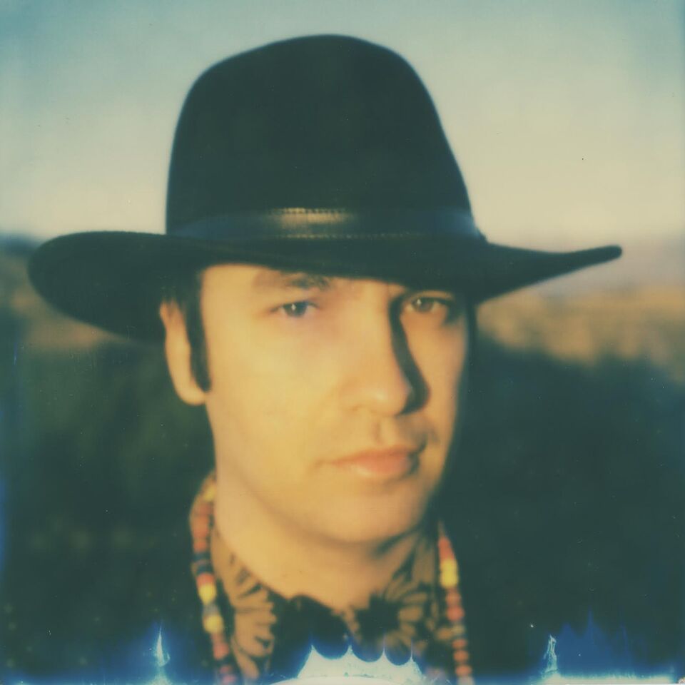 Luke Top (<a href="/FoolsGoldLA/">FoolsGoldLA</a>) premieres a deeply personal music video flaunt.com/music/luke-top… #newmusic #pop #afro #folk