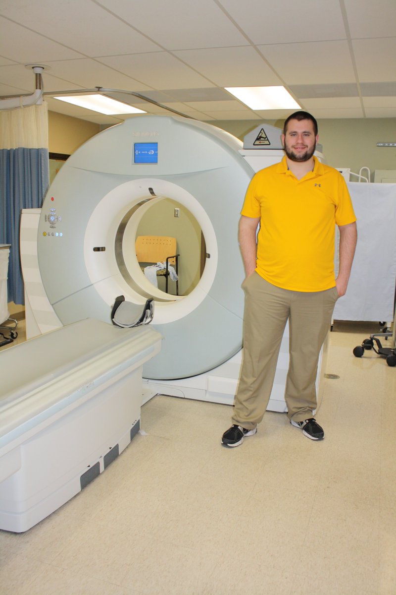 CTSSectoo's tweet image. Sebastian shadowed in the GVMH Radiology Department. @ClintonTechSch @CHSCards @chooseGVMH