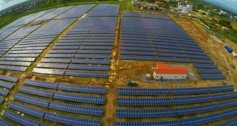 tytcomtr's tweet photo. Dünyanın ilk güneş enerjisinden güç alan,yıllık 300.000 tonluk karbondioksit salınımını engelleyen havalimanı Cochin https://t.co/HAL8A0Jcvo