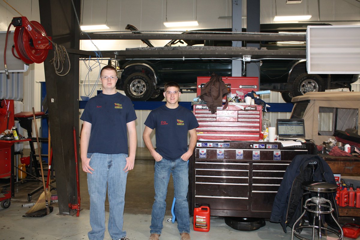 CTSSectoo's tweet image. CTS Automotive students, Cody &amp;amp; Jessy shadowing at Gregg Smith Ford @ClintonTechSch