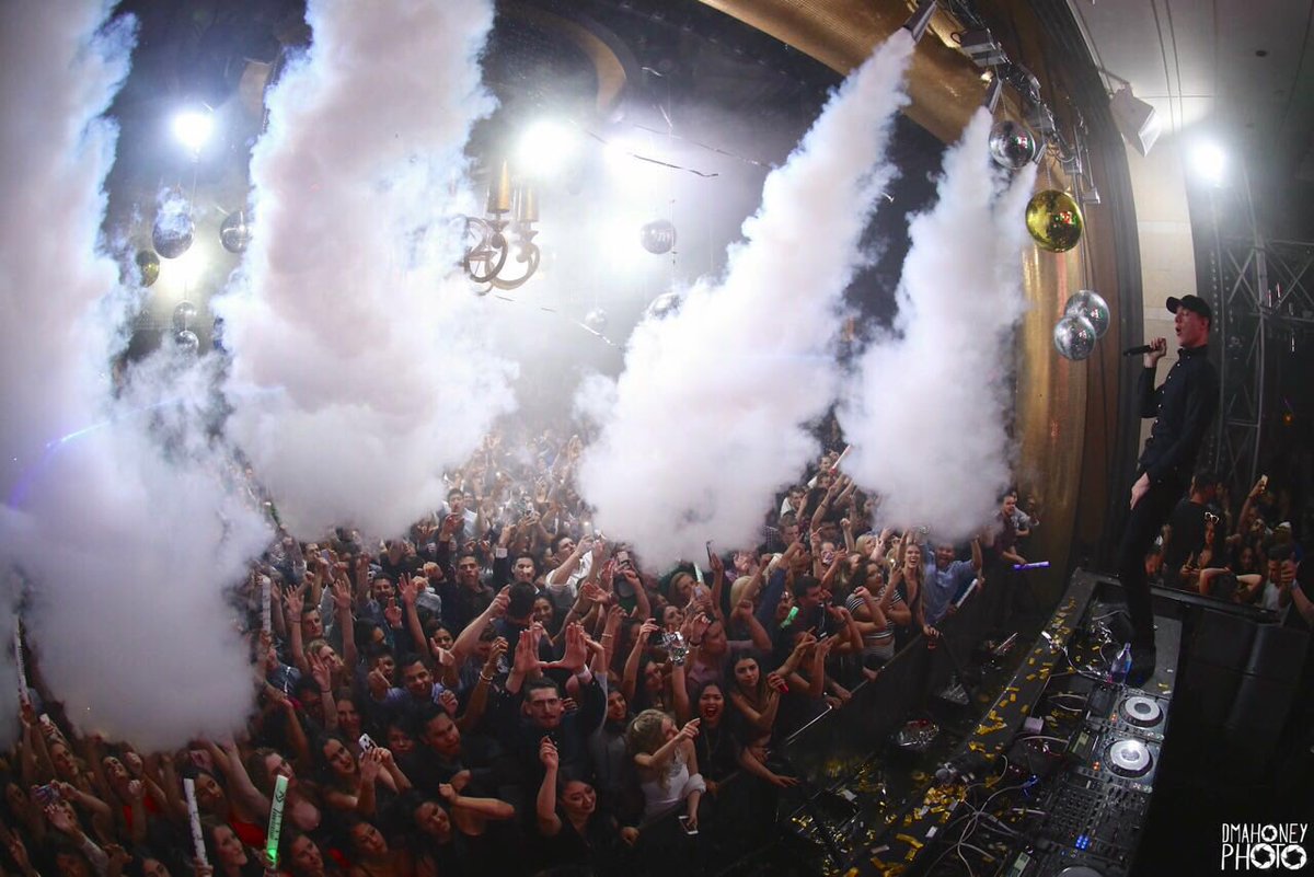 diplo's tweet photo. Maddecent Monday ❣ @XSlasvegas 7th anniversary https://t.co/TuIqrORoZU