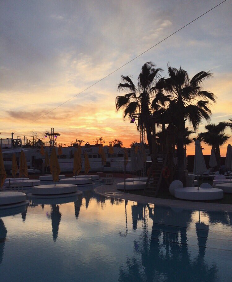 OBeachIbiza's tweet photo. Have you watched the iconic #ibiza sunset from Ocean Beach, tag us in your photos &amp; we will repost our favourites! https://t.co/3htvM917kN