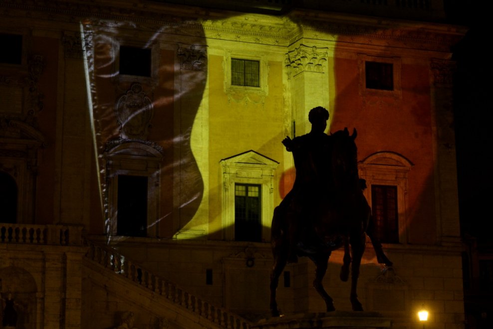 hedzed's tweet image. #Rome solidair with #Bruxelles