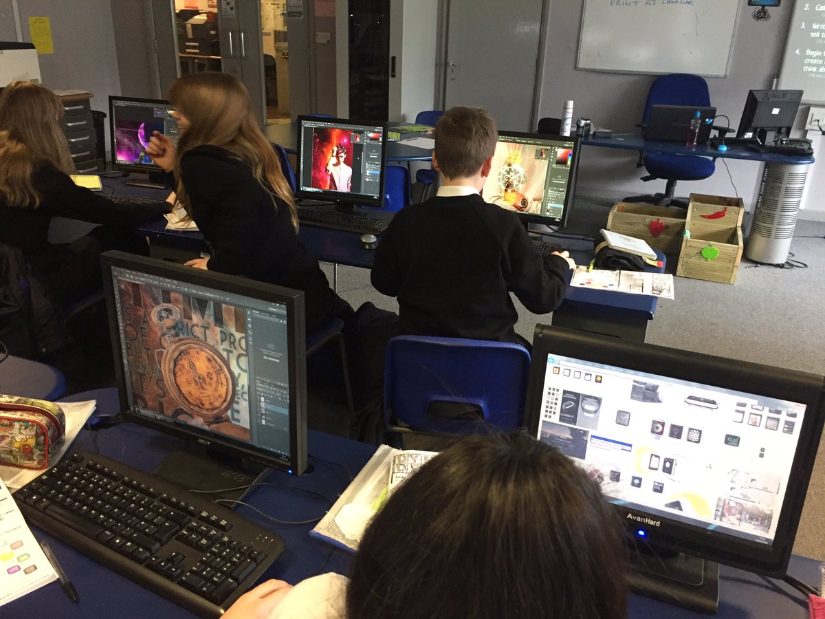 FernwoodDT's tweet image. #year8 students working really well in their #dynamicdesigns lessons producing some excellent adverts @Photoshop 👏🏼
